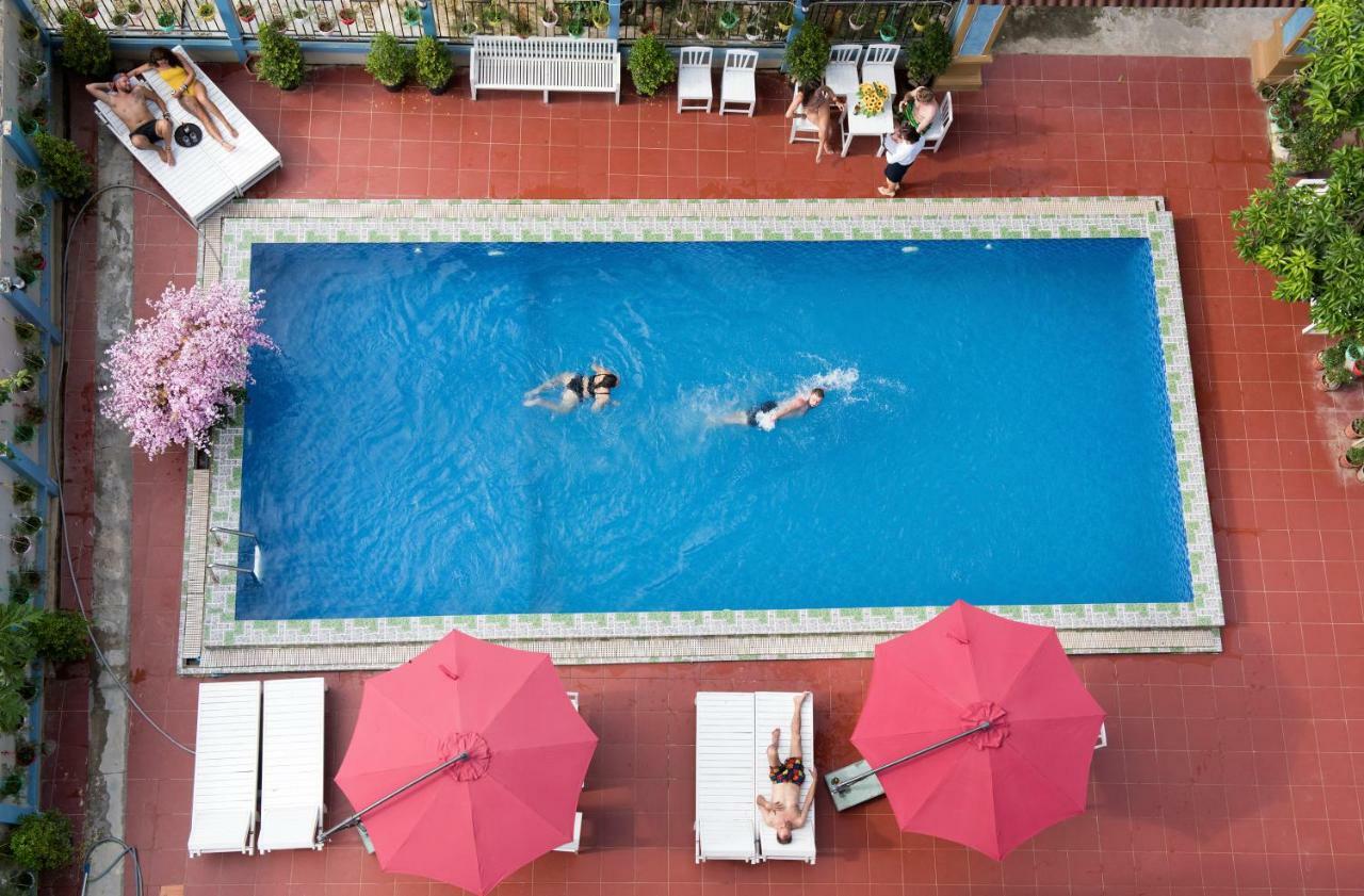 Annecy Hotel Ванг Виенг Екстериор снимка