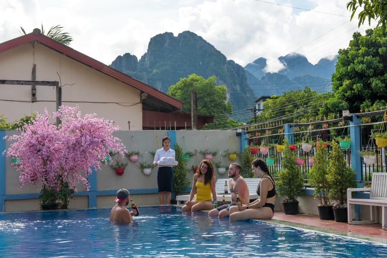 Annecy Hotel Ванг Виенг Екстериор снимка