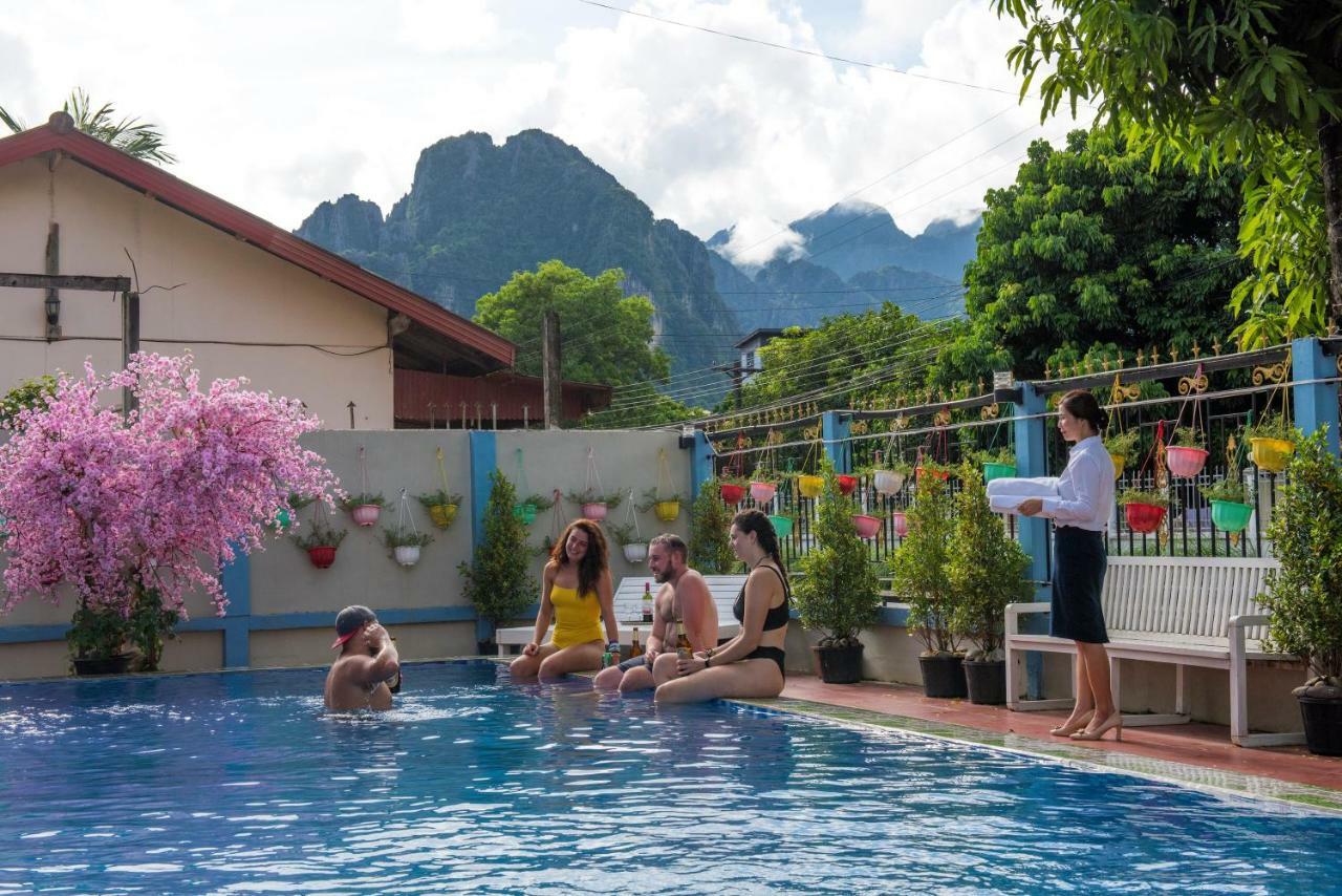Annecy Hotel Ванг Виенг Екстериор снимка