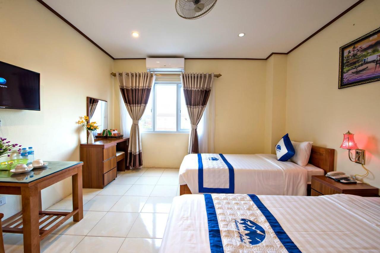 Annecy Hotel Ванг Виенг Екстериор снимка