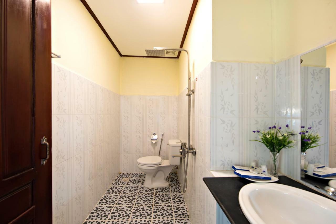 Annecy Hotel Ванг Виенг Екстериор снимка