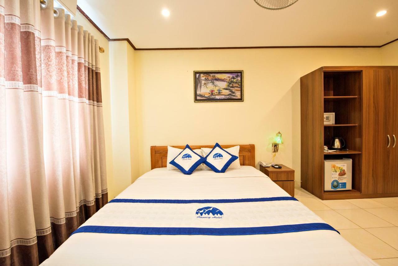 Annecy Hotel Ванг Виенг Екстериор снимка